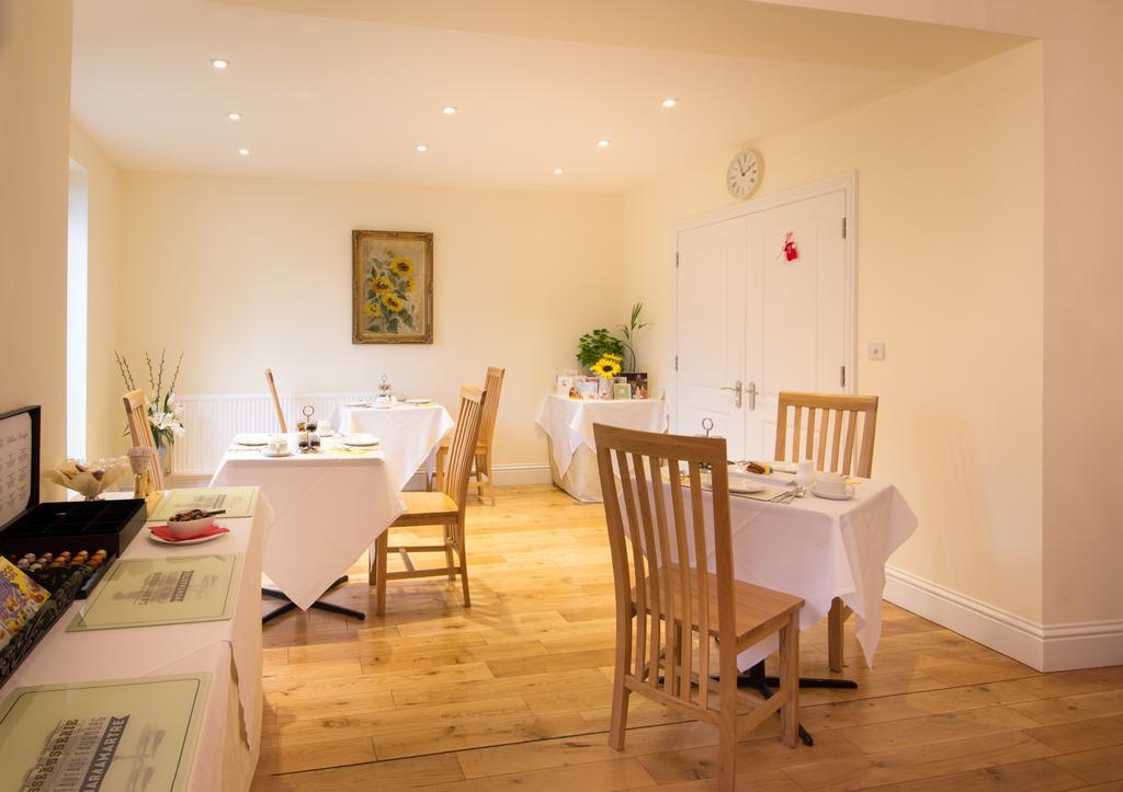 Villiers Lodge Hotel Surbiton Ngoại thất bức ảnh